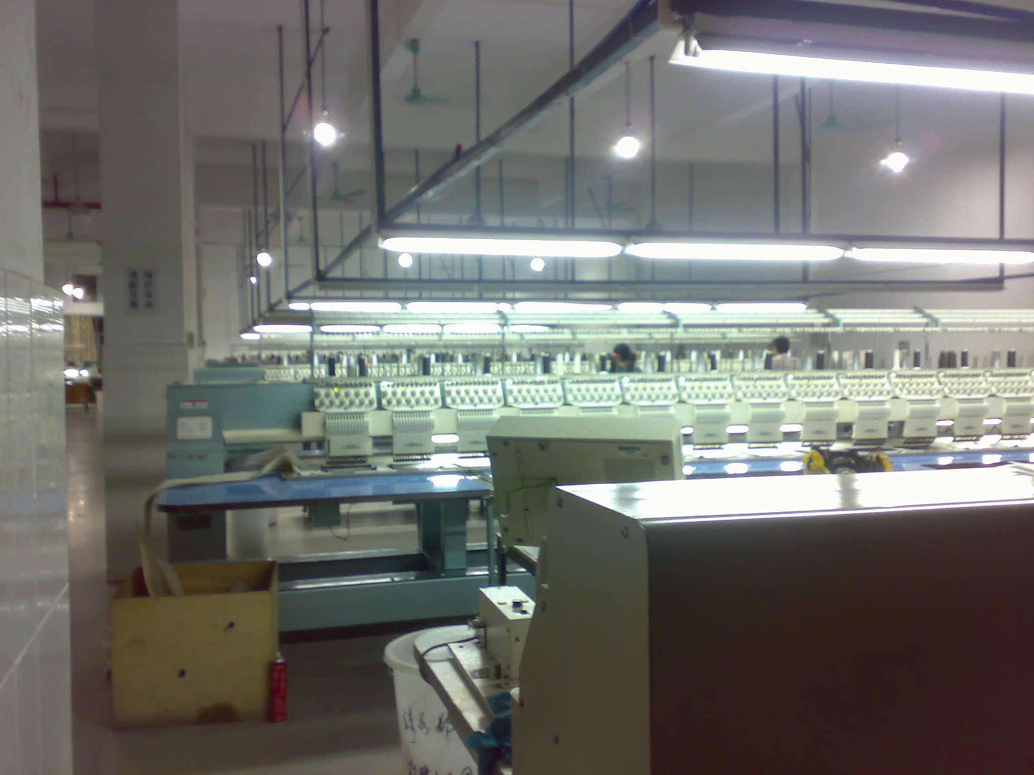 绣花生产线-东莞市和美电脑刺绣工艺厂-企讯网